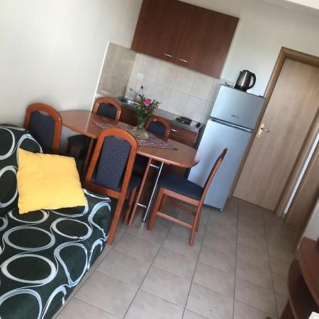 Apartments Iva Rogoznica  Luaran gambar